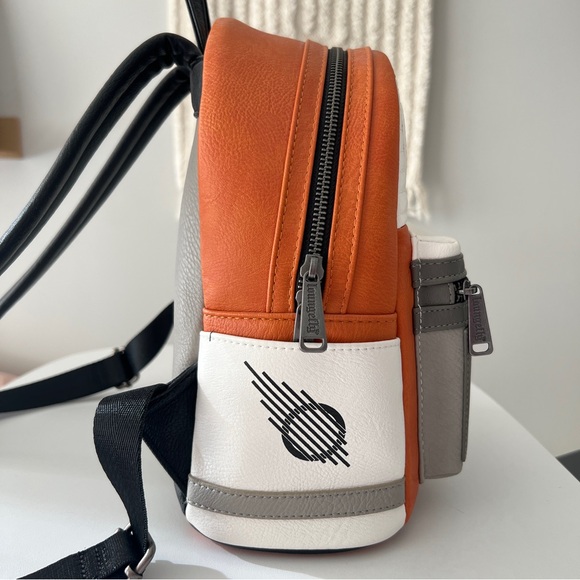 Loungefly Star Wars Rebel Cosplay Mini Backpack RARE - Picture 4 of 6